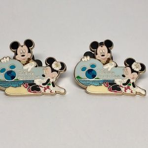 New Disney Vacation Club DVC Member Only Pins (2)
